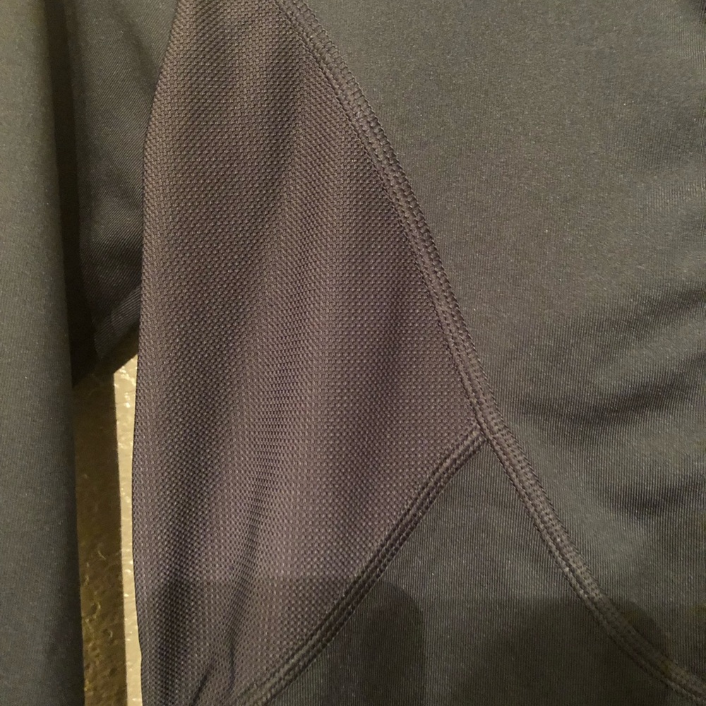 Under Armour Jacket - Picture 8 of 9